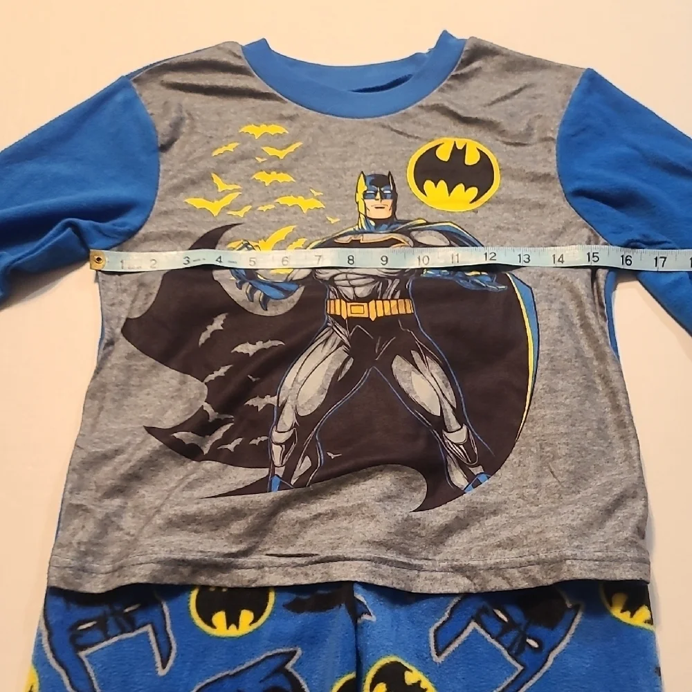 Batman Boys Pajama Set - Blue and Black NWT RV $46 Size 10
